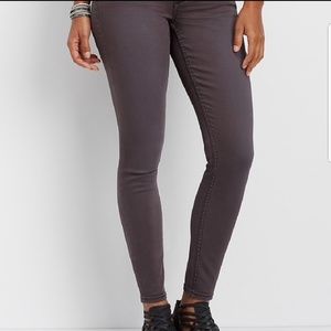 NWT Skinny Jeans